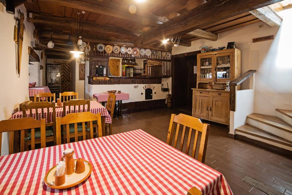 Penzion Stary Hostinec Banska Stiavnica Luaran gambar