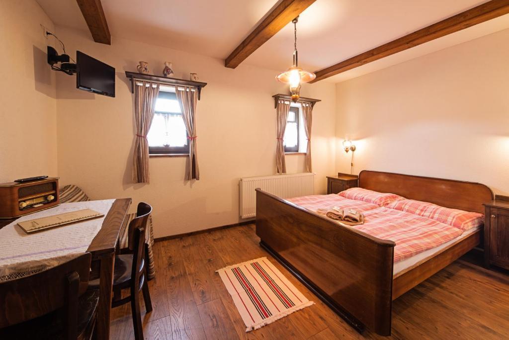 Penzion Stary Hostinec Banska Stiavnica Luaran gambar