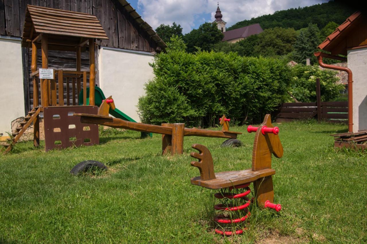 Penzion Stary Hostinec Banska Stiavnica Luaran gambar