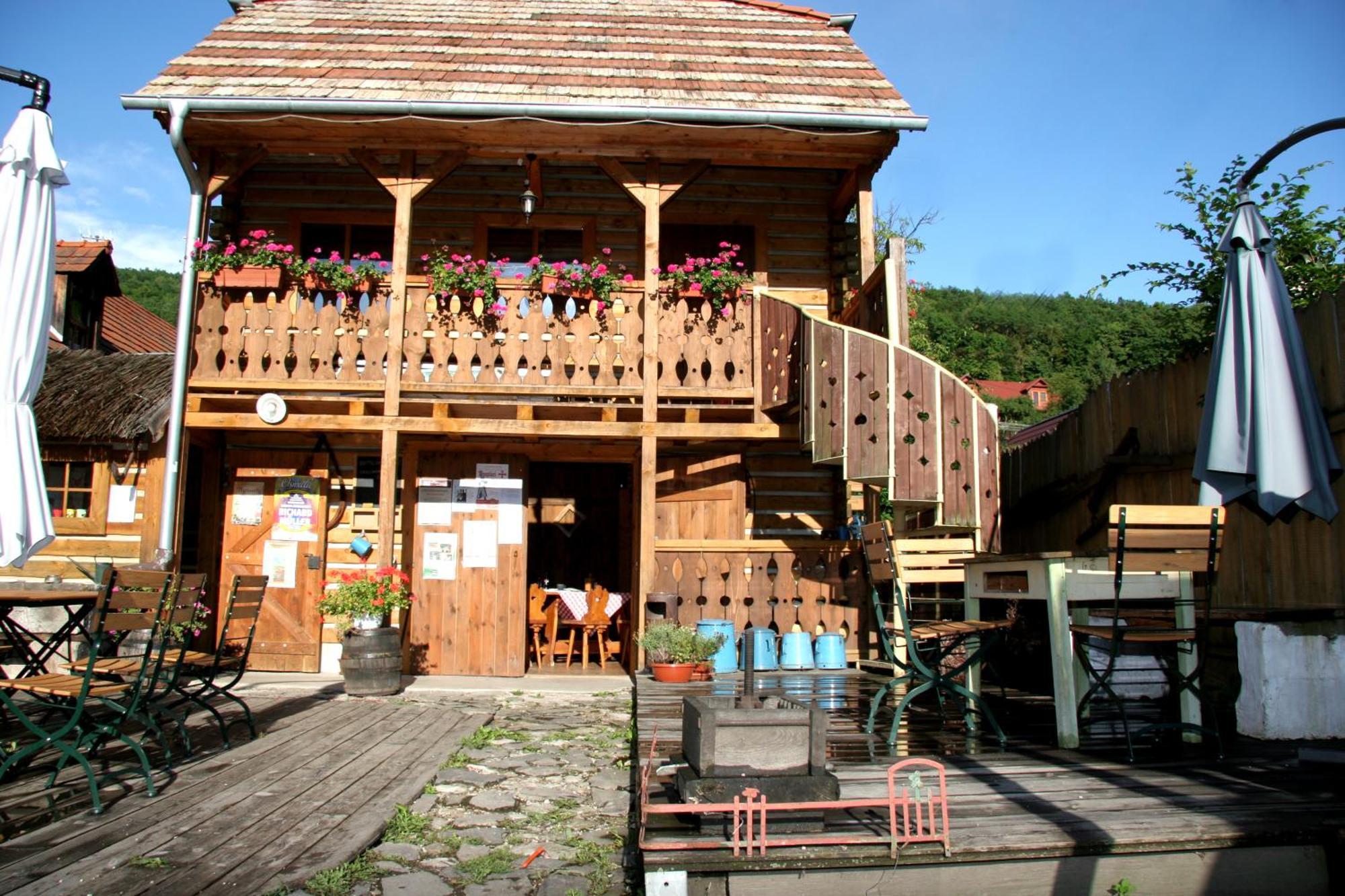 Penzion Stary Hostinec Banska Stiavnica Luaran gambar